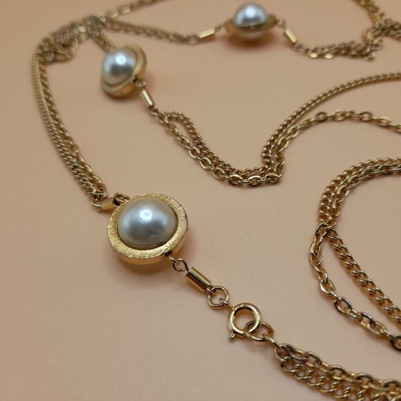 Vintage Long Two Strand Necklace, 6 Double Sided Faux Pearls, Gold Plated, 52 In - Picture 7 of 10